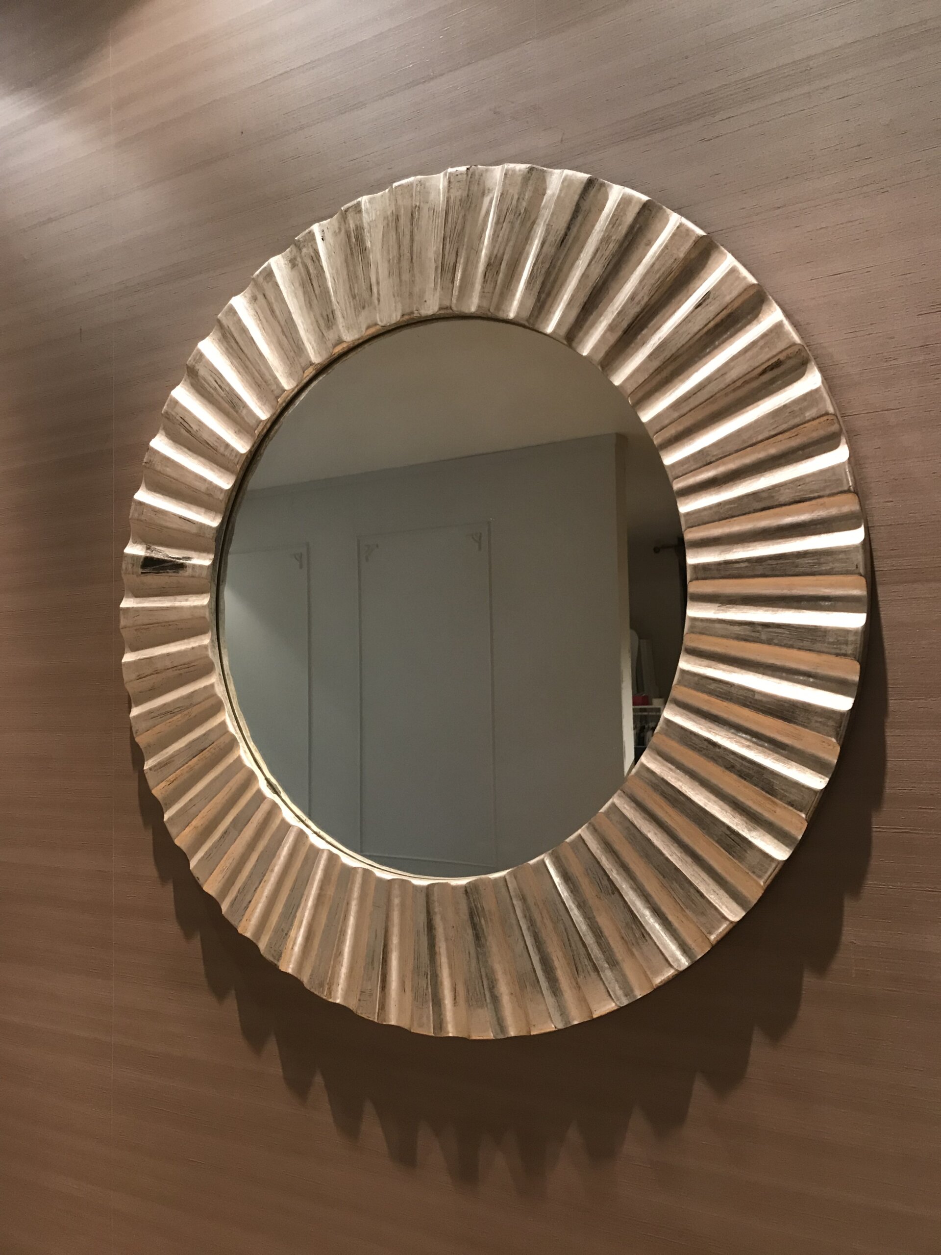 Καθρέφτης στρόγγυλος από ξύλο σε ασημί πατίνα Ø100cm KFR32 Casa Vogue - Image 2