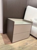 Κομοδίνο Box ματ λάκα- 60x45xh.45cm Casa Vogue - Image 2